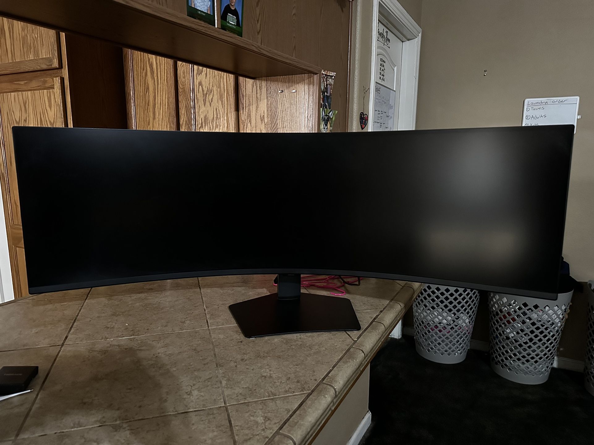 SAMSUNG 49-Inch Odyssey G9 Series DQHD 1000R Curved Gaming Monitor, 1ms(GtG), VESA DisplayHDR 1000
