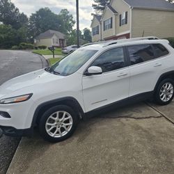 2016 Jeep Cherokee