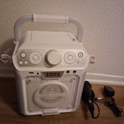 Karaoke Machine Radio Bluetooth CD Player With Microphone Complete & Working 