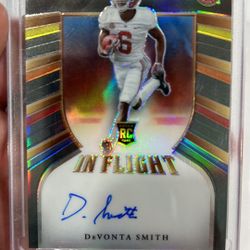 Devonta Smith Rookie Auto /40