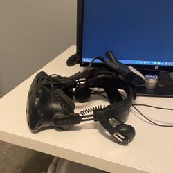 Vive Headset With wireless Adapter 