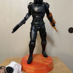 Sideshow Collectibles Commander Shepard Mass Effect Exclusive Statue Space