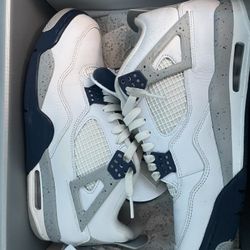 Air Jordan 4 Retro Midnight Navy