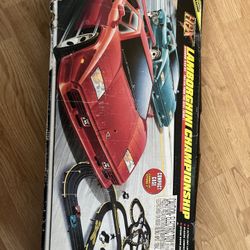 TYCO LAMBORGHINI CHAMPIONSHIP ELECTRIC RACING TRACK + 2 LAMBORGHINIS