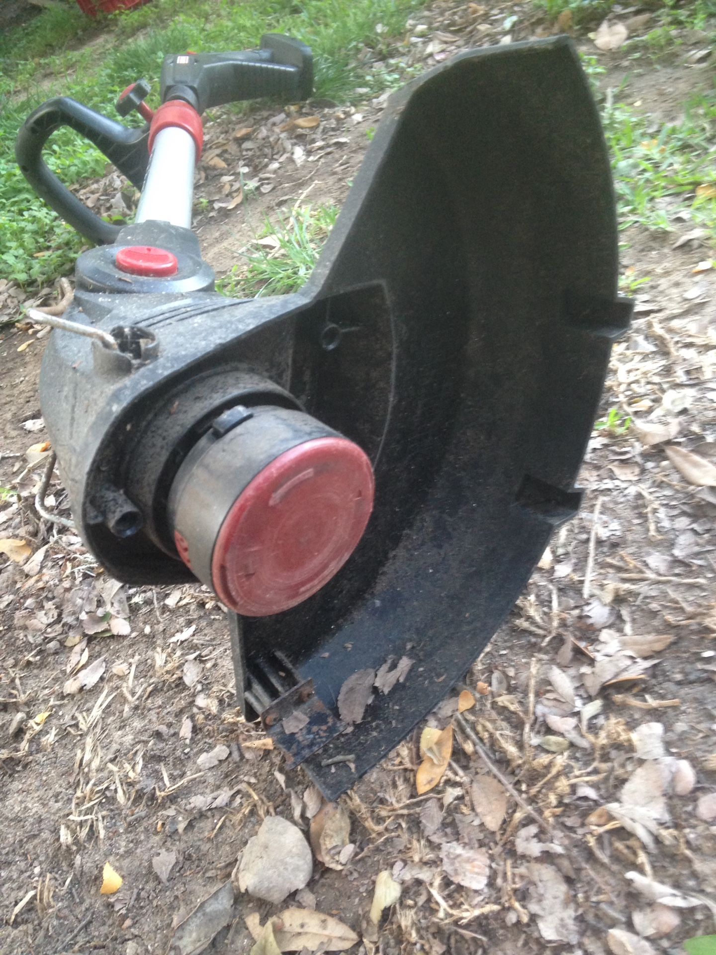 (working/tested) craftsman 315.CR 2000 19.2 V 12" automatic line feed string trimmer (No battery) weedeater edger