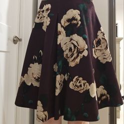 Brand New Elegant Flower Skirt