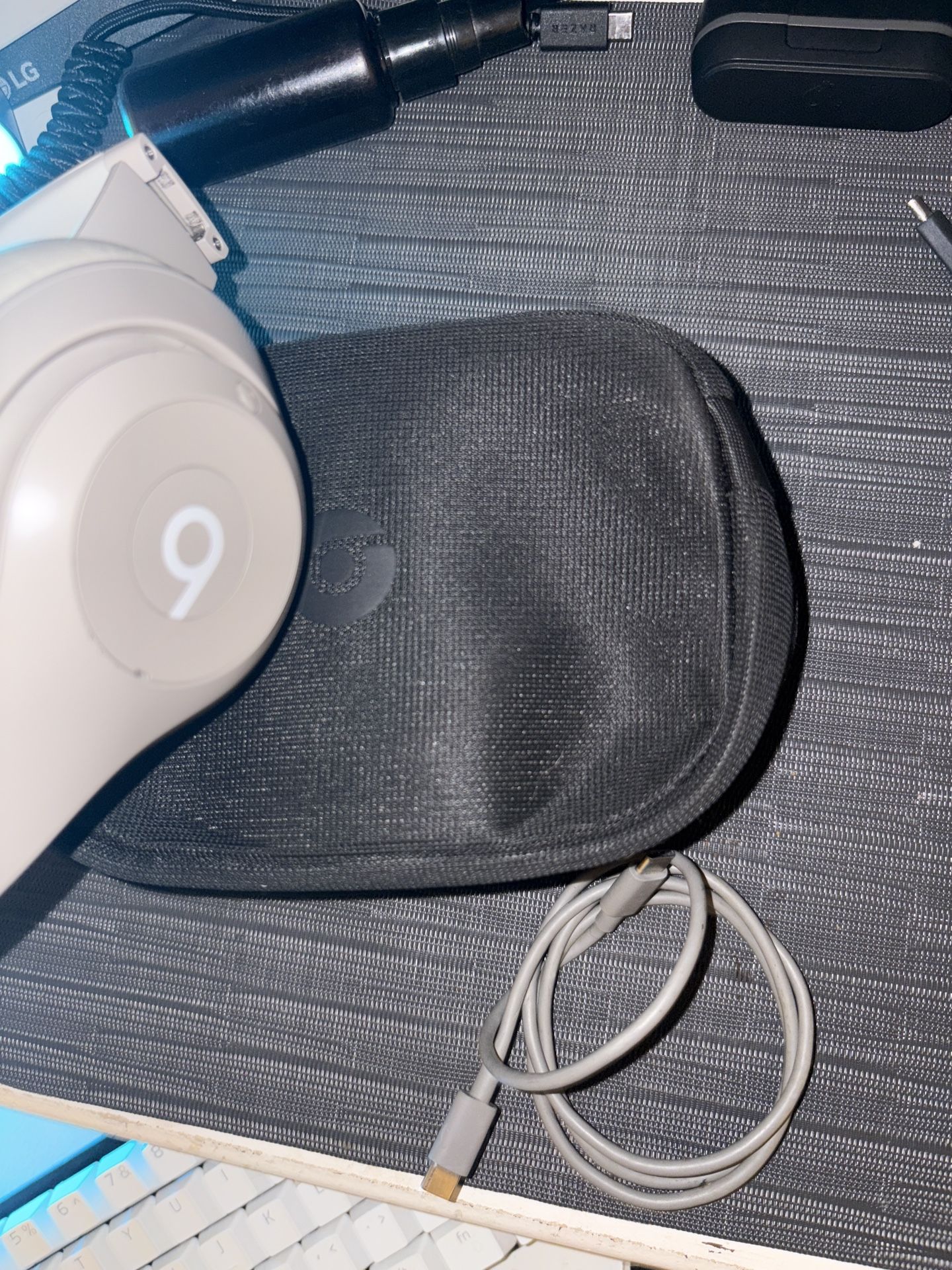 Beats Studio Pro