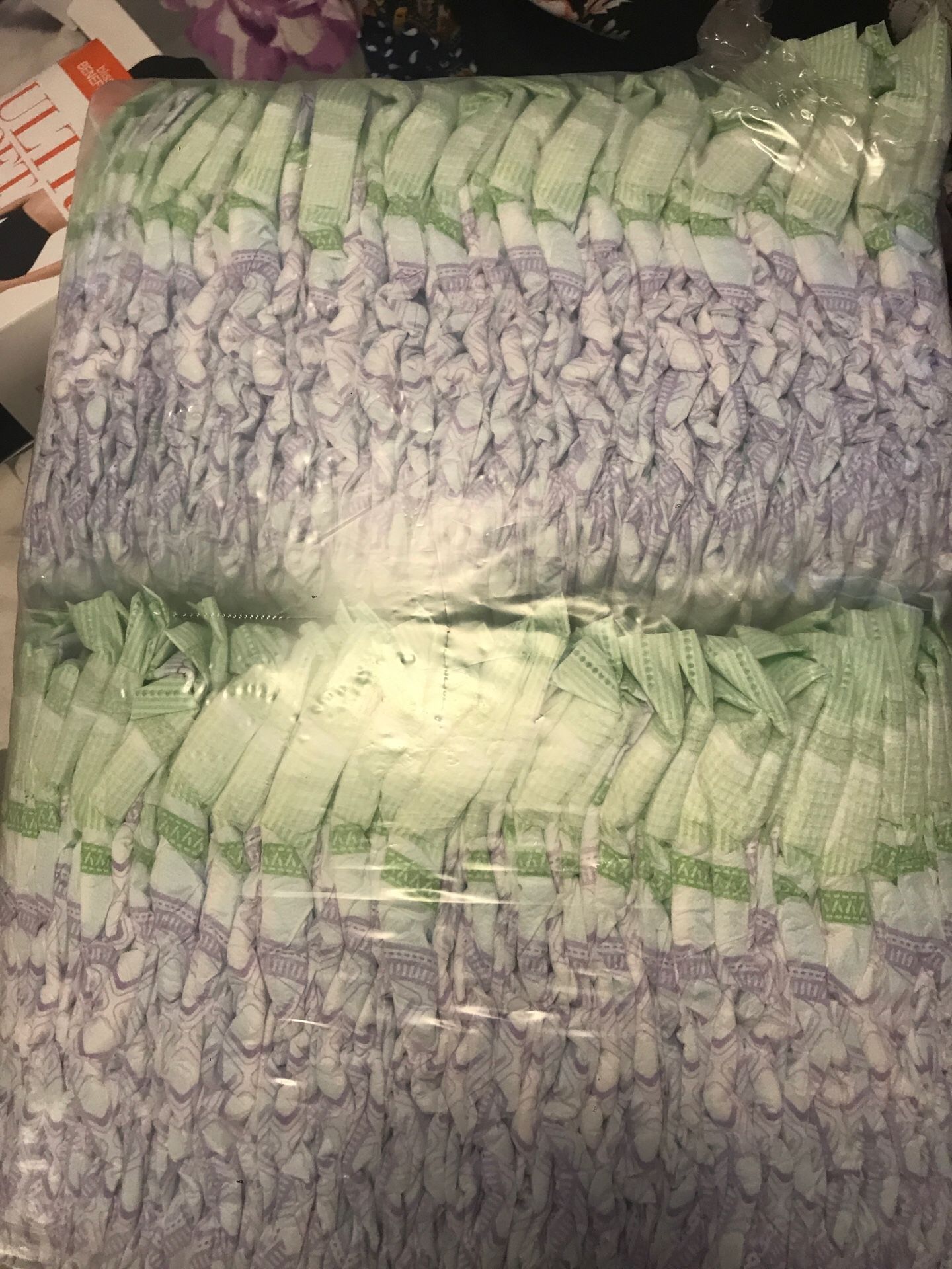 66 luvs diapers size 4