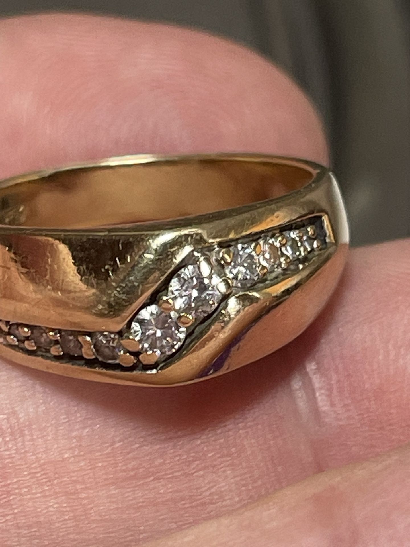 14K Solid Gold Diamond Ring Size 9.5-10