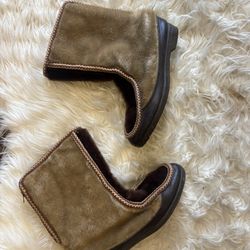 Vintage Women Boots 