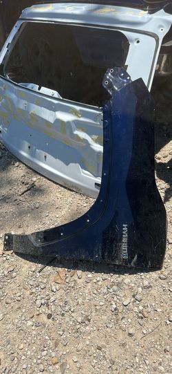 2019 2023 TOYOTA RAV4 LEFT SIDE FENDER OEM