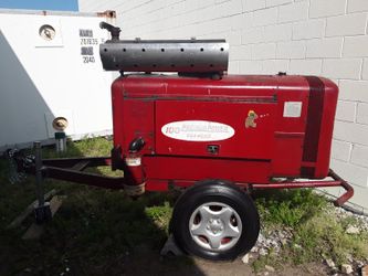 Schramm Air Compressor Model 100 CFM 1,680 and 200 PSI. Tag along Uint.