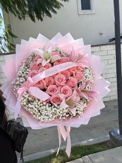 Pink roses