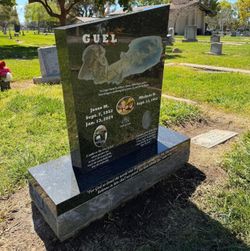 Headstone, tombstone, lapida, cemetery