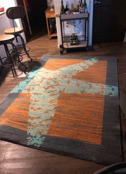 Brand new never used carpet 5’ x7’