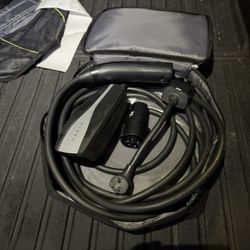 Tesla Mobile Charger