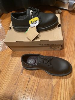 Dr Martens ASTM F2892-18 Safety Shoe, Slip Resistance Airway USM 8 USW 9