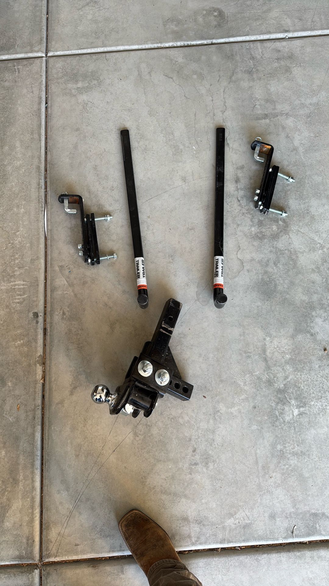 Trailer Life round bar sway control hitch 11-00-3308