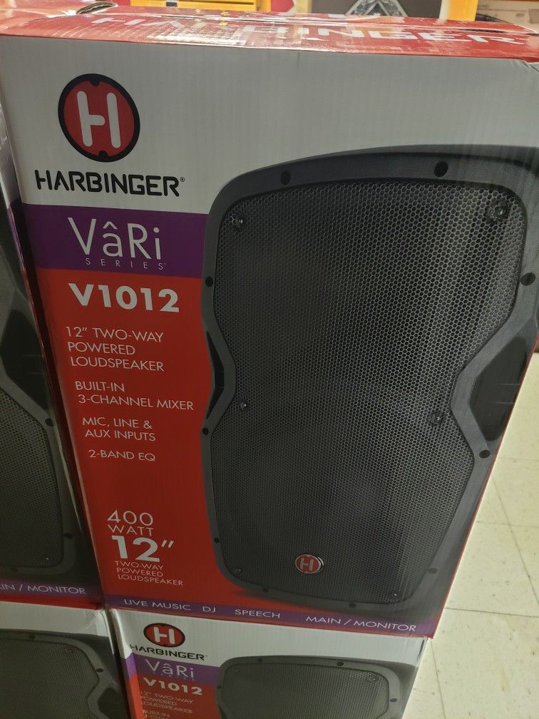 Harbinger Vari V1012 Powered Speakers for Sale in Devine, TX OfferUp