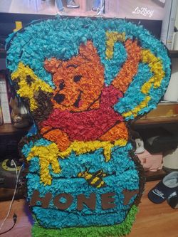 Winnie the Pooh Honey Pot Piñata