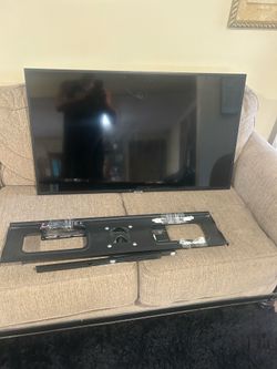 42” Samsung TV
