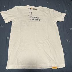 Gallery Department T shirt