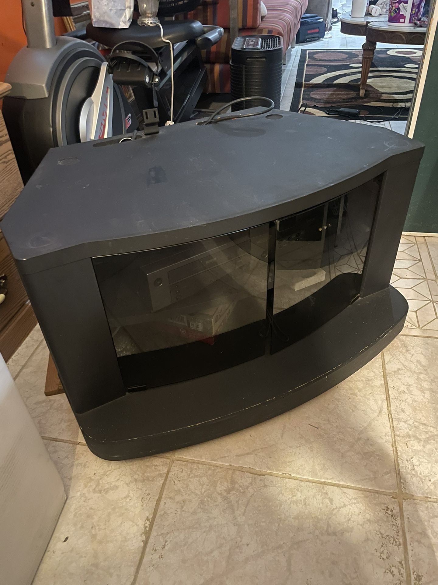 TV /Electronic Stand