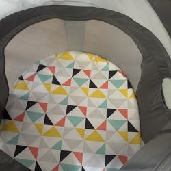 Fisher-Price, indoor and outdoor dome bassinet