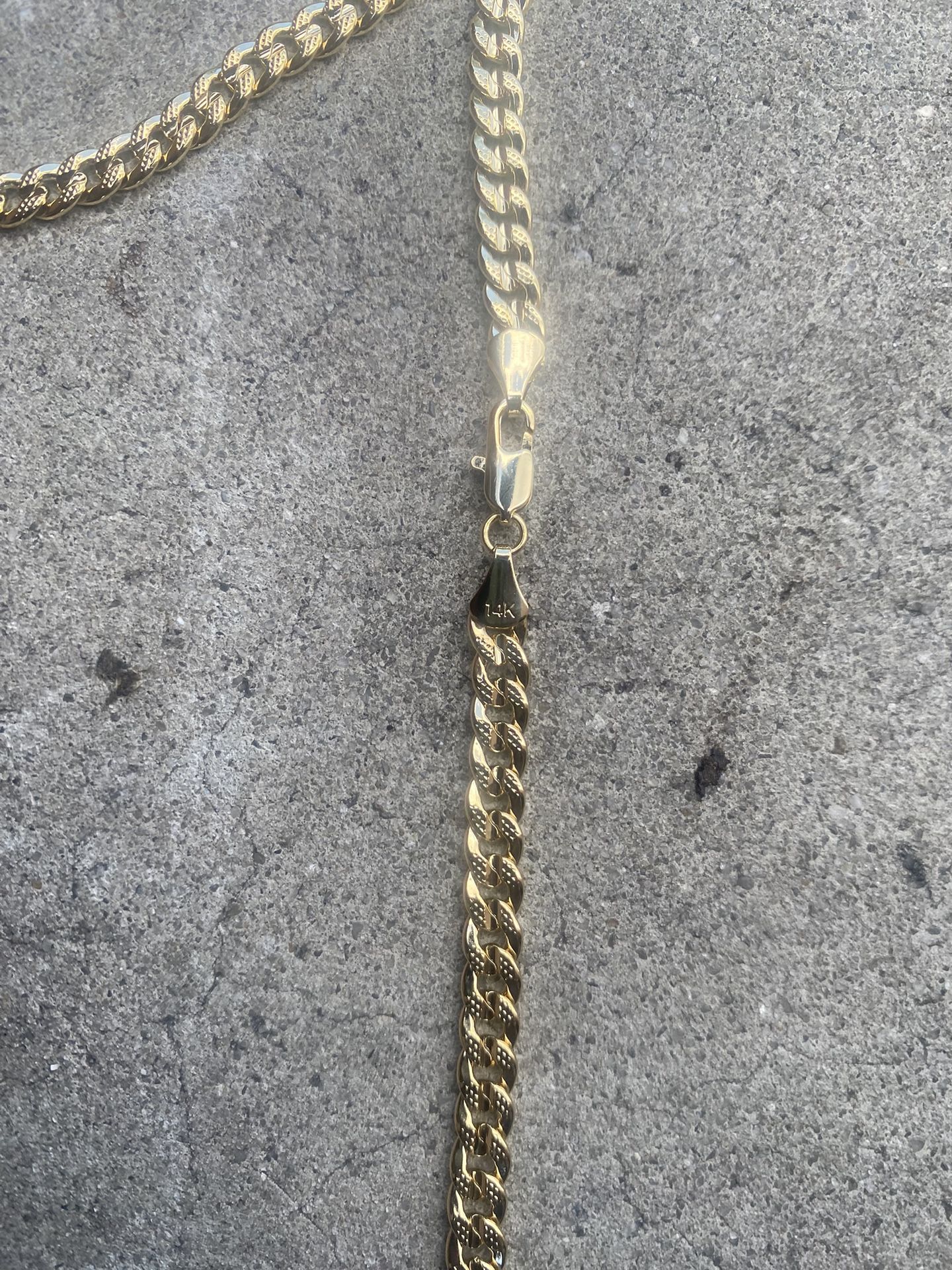 14K PLATED GOLD NECKLACE!!!