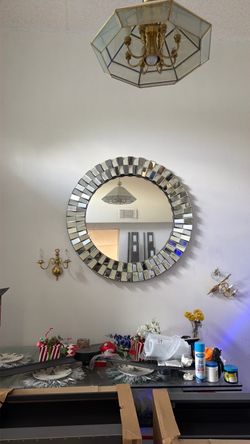Round Wall Mirror with Mosaic Mirror Frame