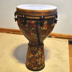 Remo 14” Djembe with padded carrying case