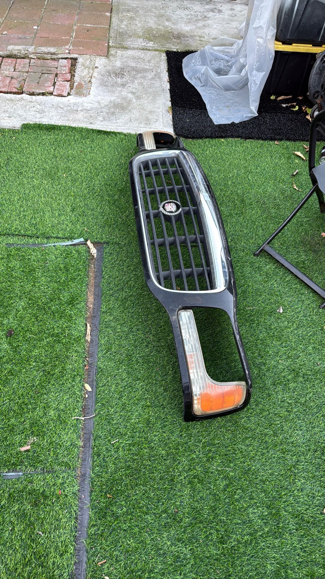 Cadillac Escalade Grill