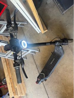 Electric scooter