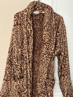 Victoria Secret Bath robe size M/L