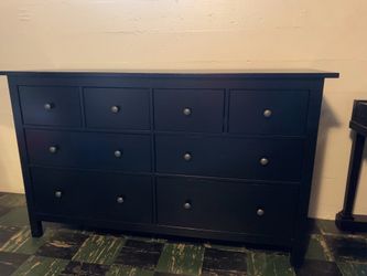 Black 8-Drawer Wide Dresser