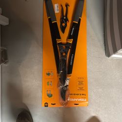 Fiskars Tree And Shrub Care