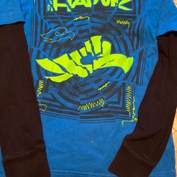 Boy’s Shirt Size M