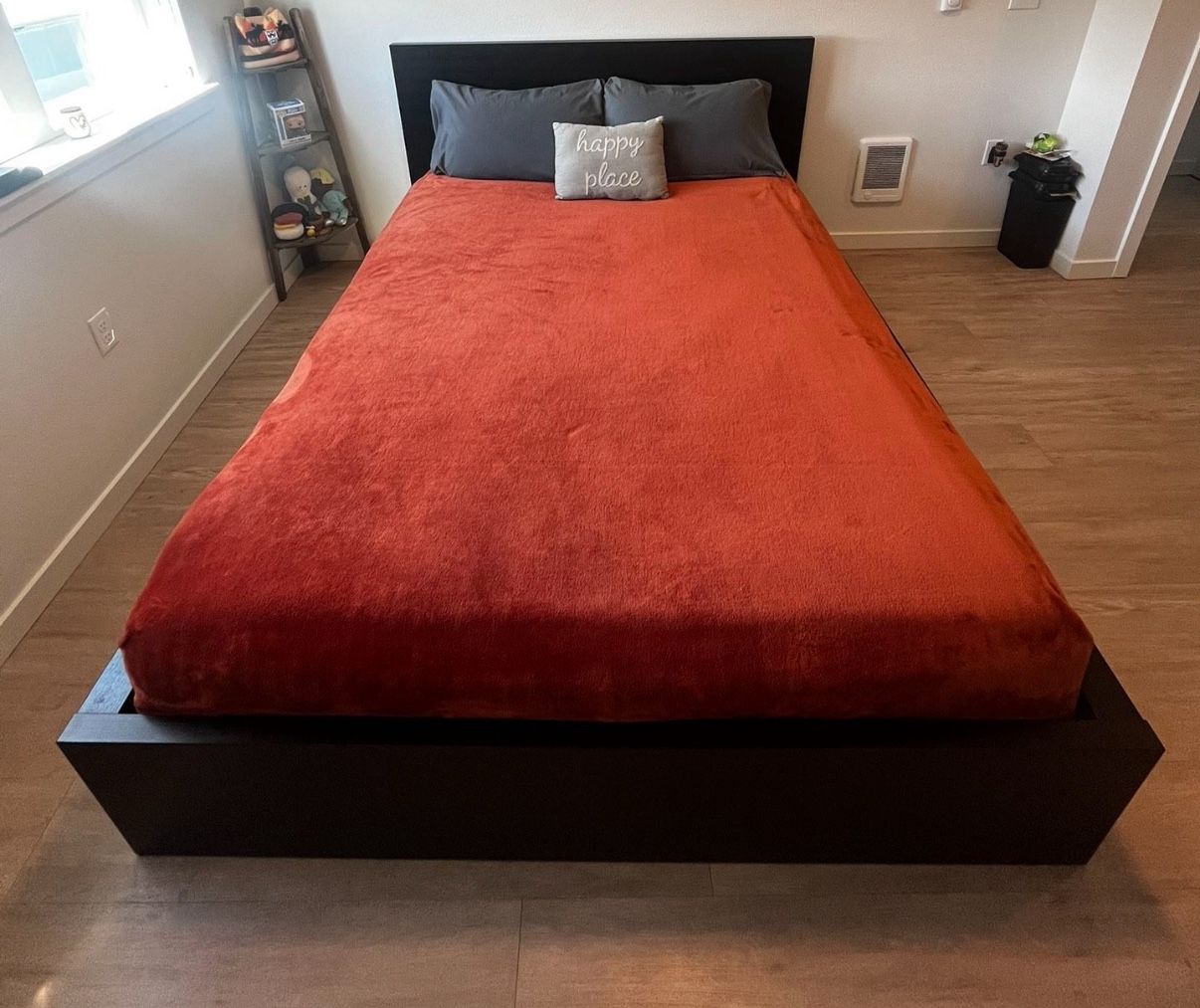 IKEA Queen Size Bed Frame With 4 Under Bed Drawers!