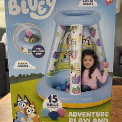 Bluey 15 Ball Inflatable Adventure Playland