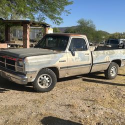 1990 Dodge Ram 