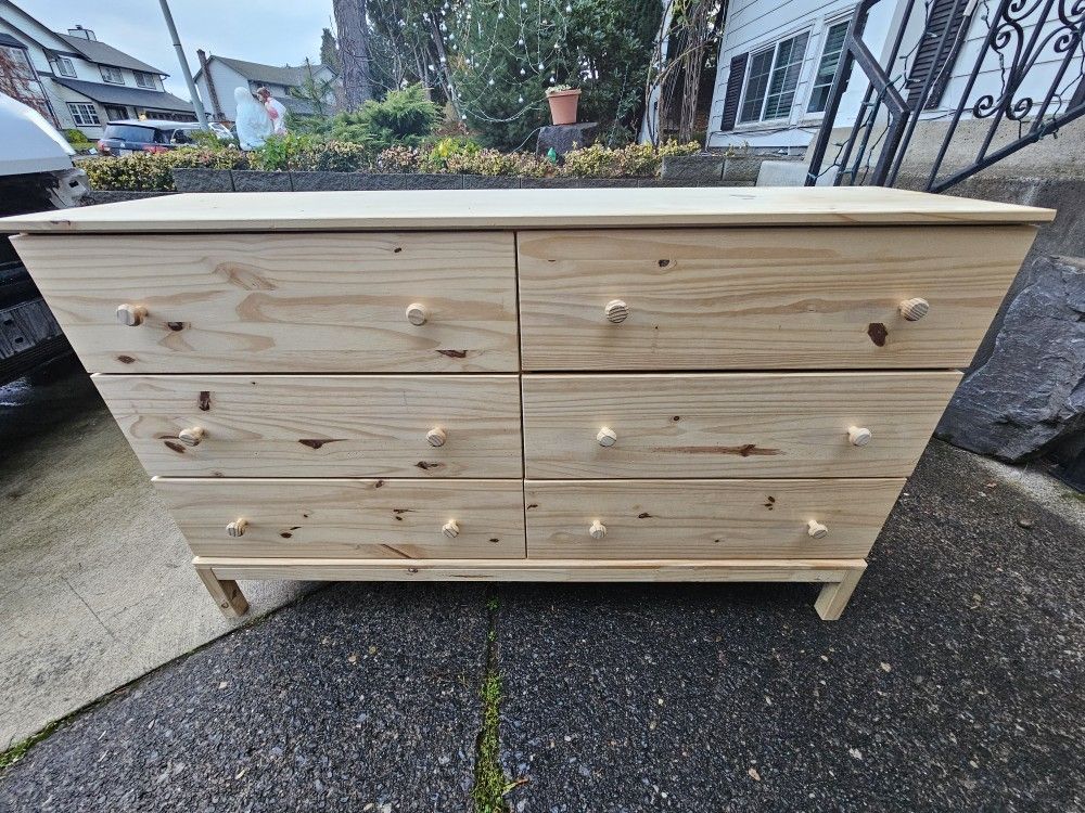 Dresser Ikea TARVA 