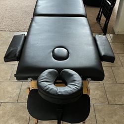 Brody Massage Table