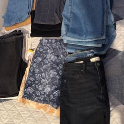 Jeans Levi’s, Old Navy And More 