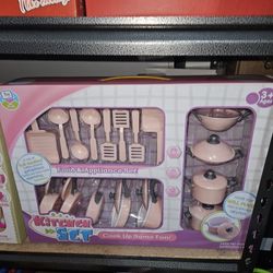 New Toy Kitchen Set