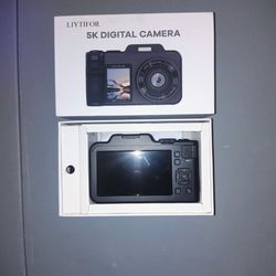 Digital Camera