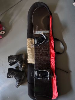 Gnu 161W Snowboard set