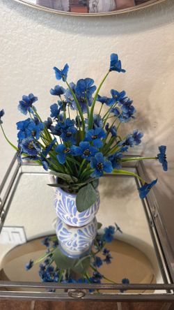 Arreglo de flores artificiales para el día de las madres en diferentes colores