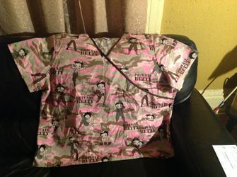 5 X large scrubs shirts