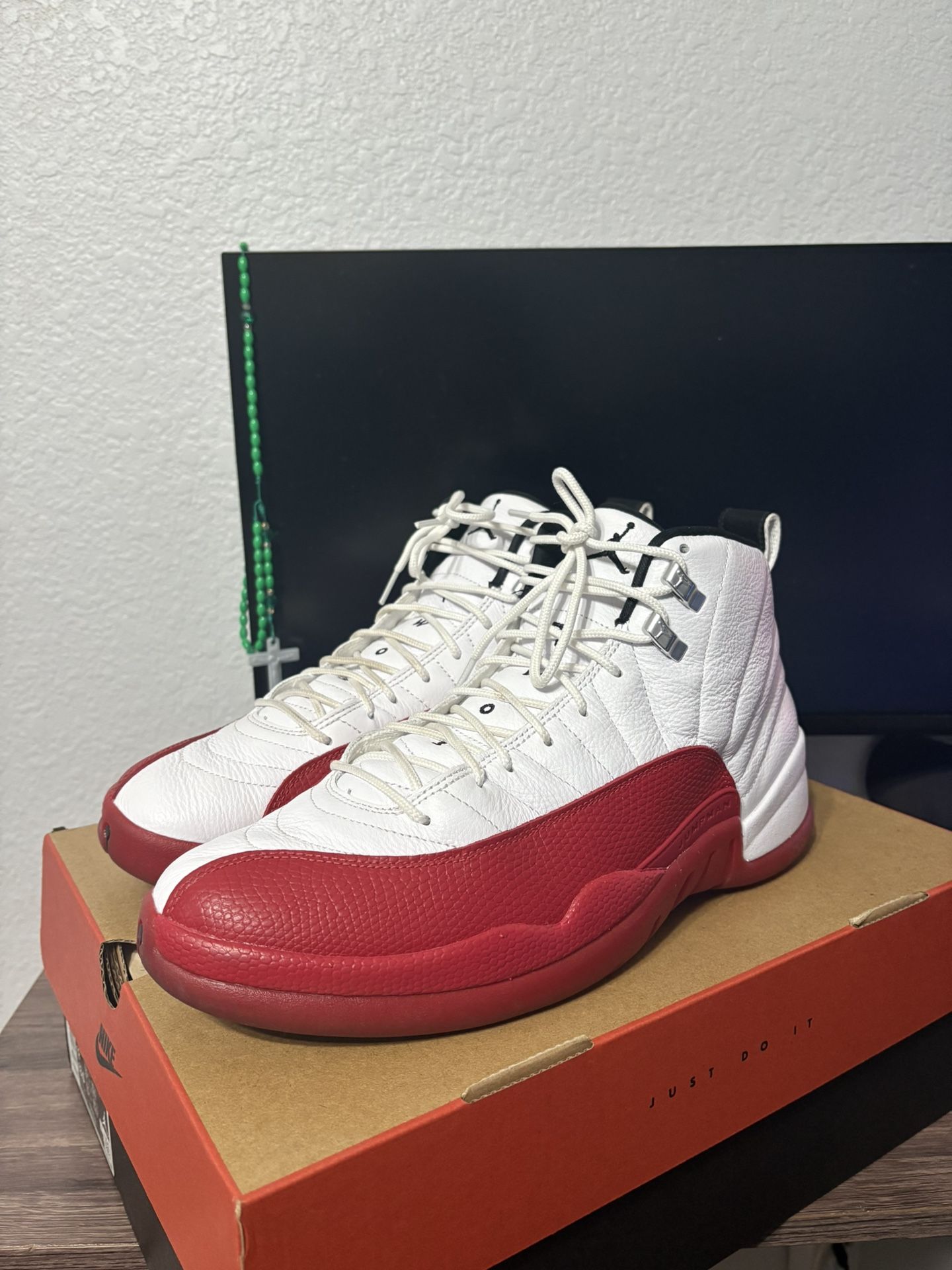 Jordan 12 Cherry