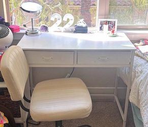 White Desk & Chair